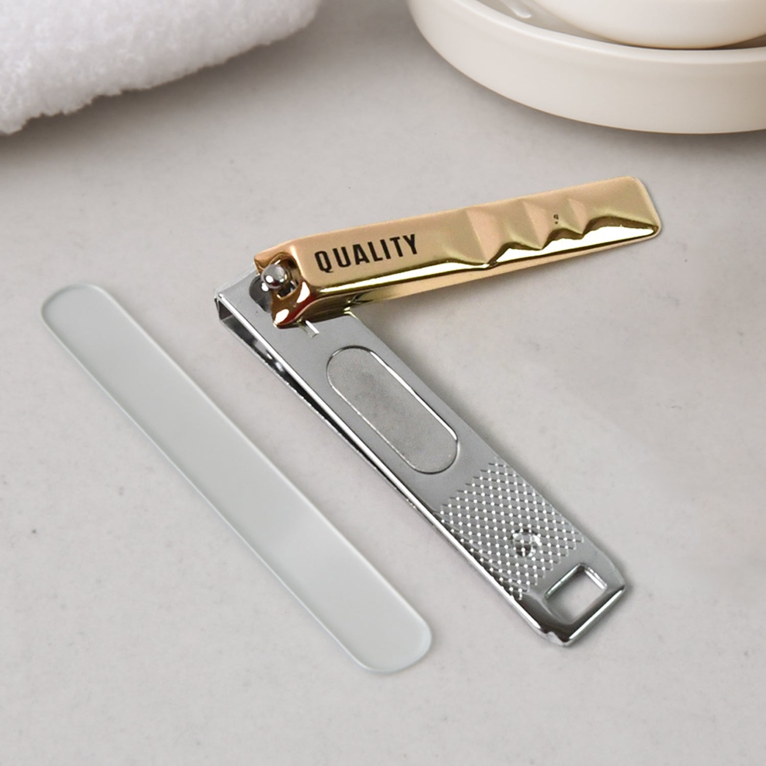 Cute Nail Clipper with Nail Catcher, Nail File - Stainless Steel (1 Pc) Cute Nail Clipper with Nail Catcher, Nail File - Stainless Steel (1 Pc)